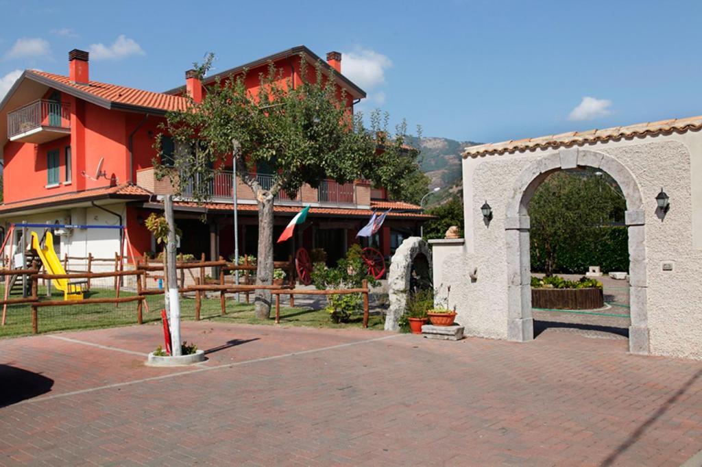 Azienda Agrituristica Pericle Montella Exterior foto