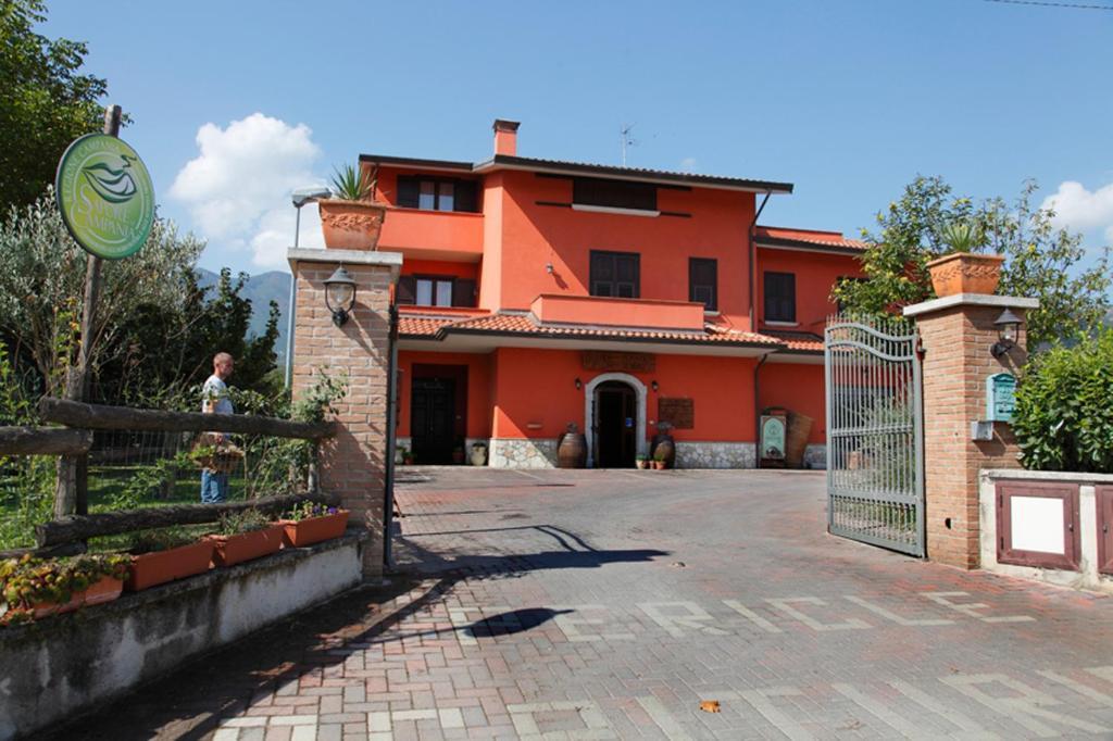 Azienda Agrituristica Pericle Montella Exterior foto